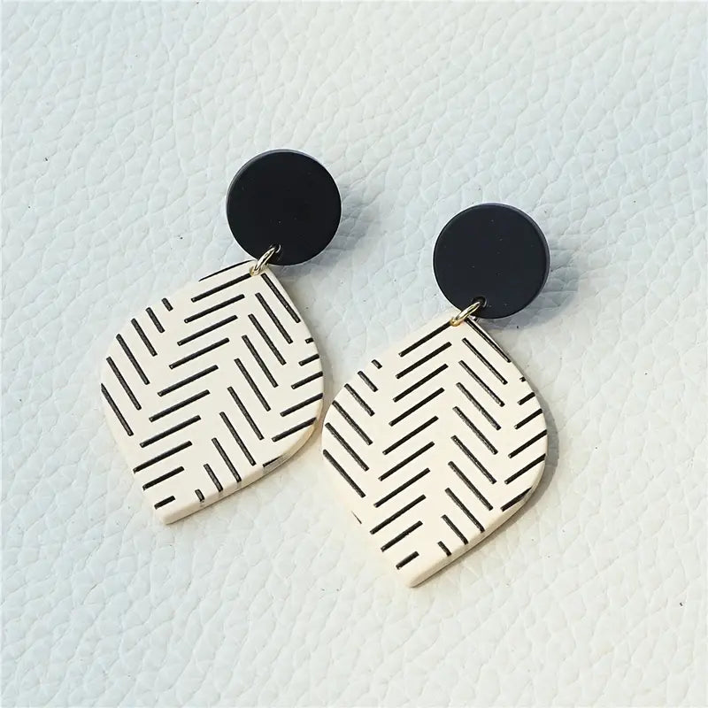 Black Stripes Pattern Rhombus Shape Dangle Earrings