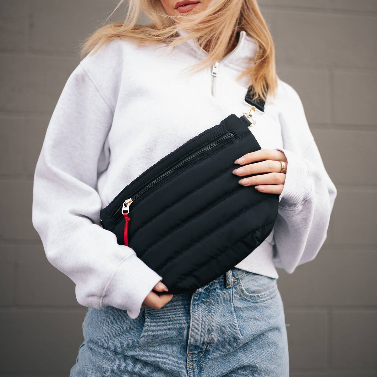 Jolie Puffer Belt Bag: Black