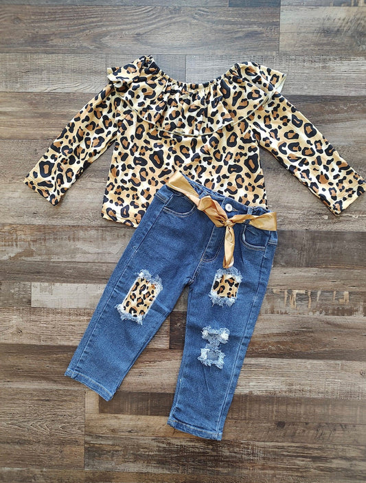 Leopard jean bell outfit