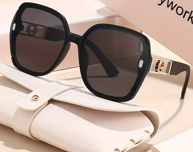 Retro Square Sunglasses